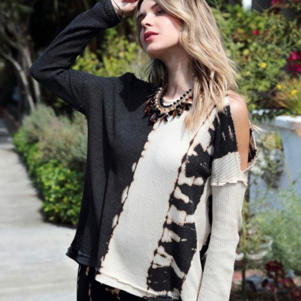 Peek A Boo Shoulder Thermal Hoodie top small - Picture 6 of 14